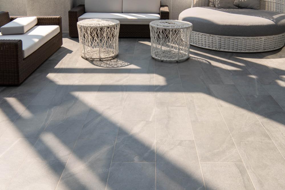 Carrelage extérieur près de Cazères